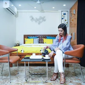 Hotel Lime Tree Near 32nd Avenue Sector 29, Gurgaon