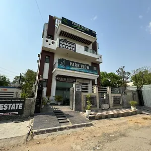 Guest house Parkview Residency, Gurgaon